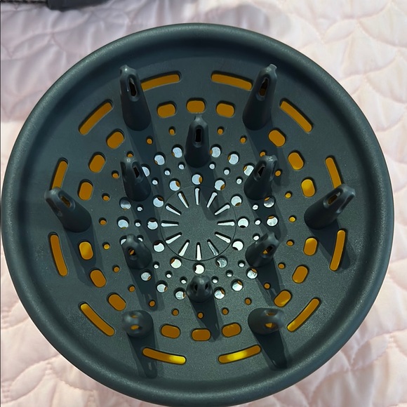 Drybar The Bounce Diffuser - Picture 2 of 4